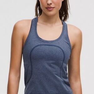 Lululemon Swiftly Tech Razorback Tank Top Blue-Gray Stripes - Size 4